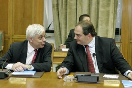 PAVLOPULOS-KARAMANLIS