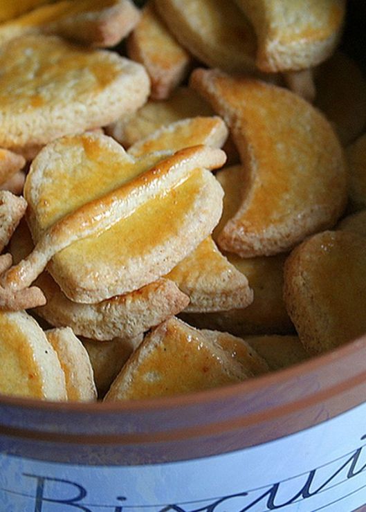 BISCUITI CU MIGDALE 2