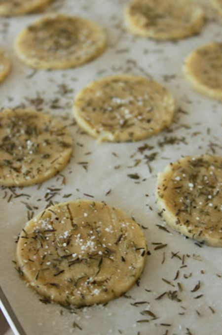 BISCUITI CU ROSMARIN 1