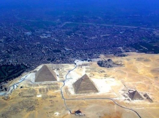 aerial-view-of-the-giza-necropolis