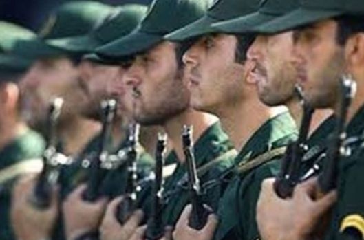 Afganos entrenados en campamentos iraníes